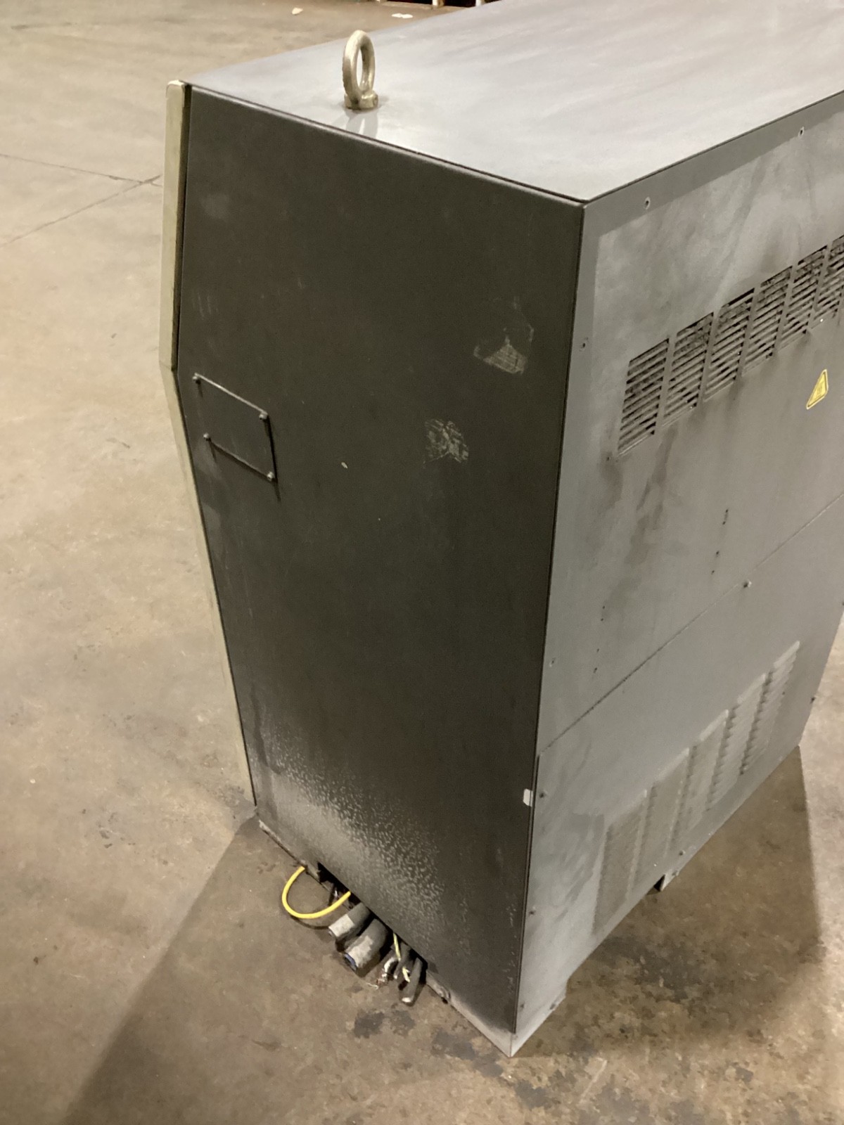 Fanuc Robot System R-J30iA Controller A05B-2512-B330 #406JM