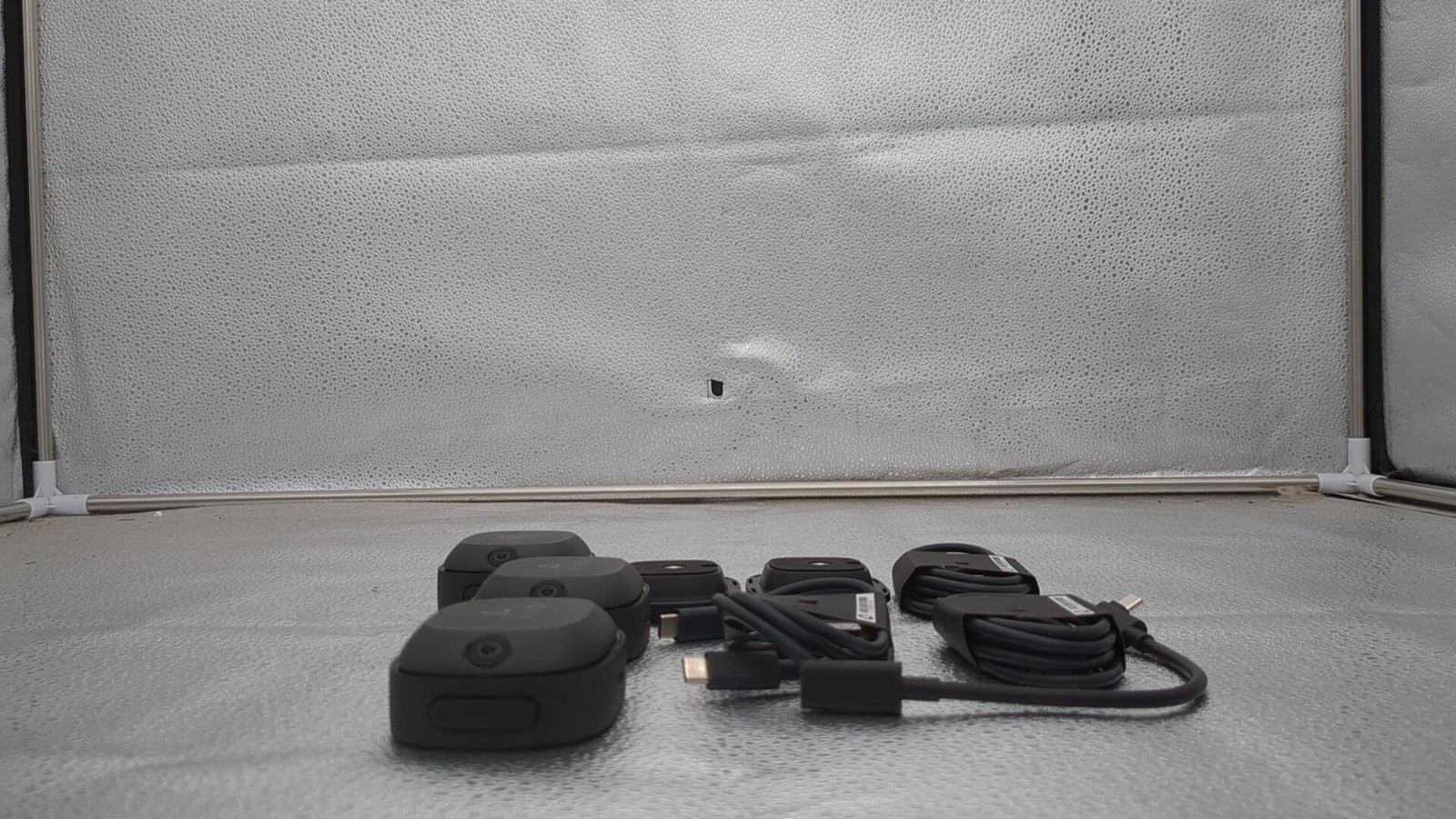 *PROBLEM* Htc Vive Ultimate Tracker 3 Pack + Dongle - Vr Full Body Tracking