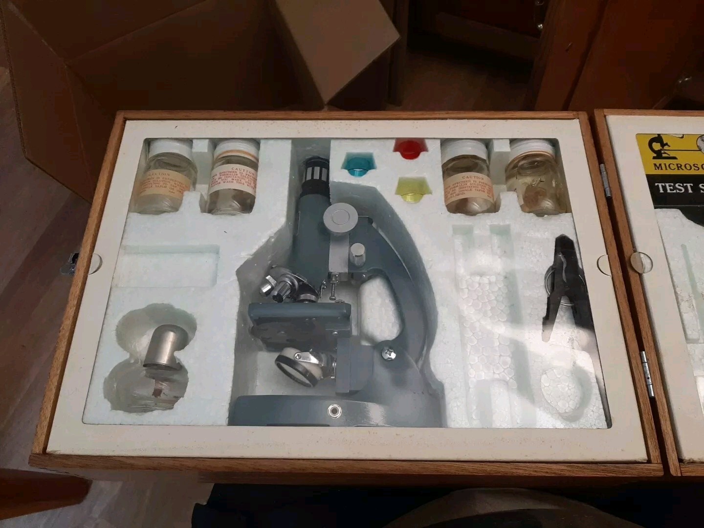 Vintage Penncrest 50x-1200x Microscope VGC Set In Wooden Box