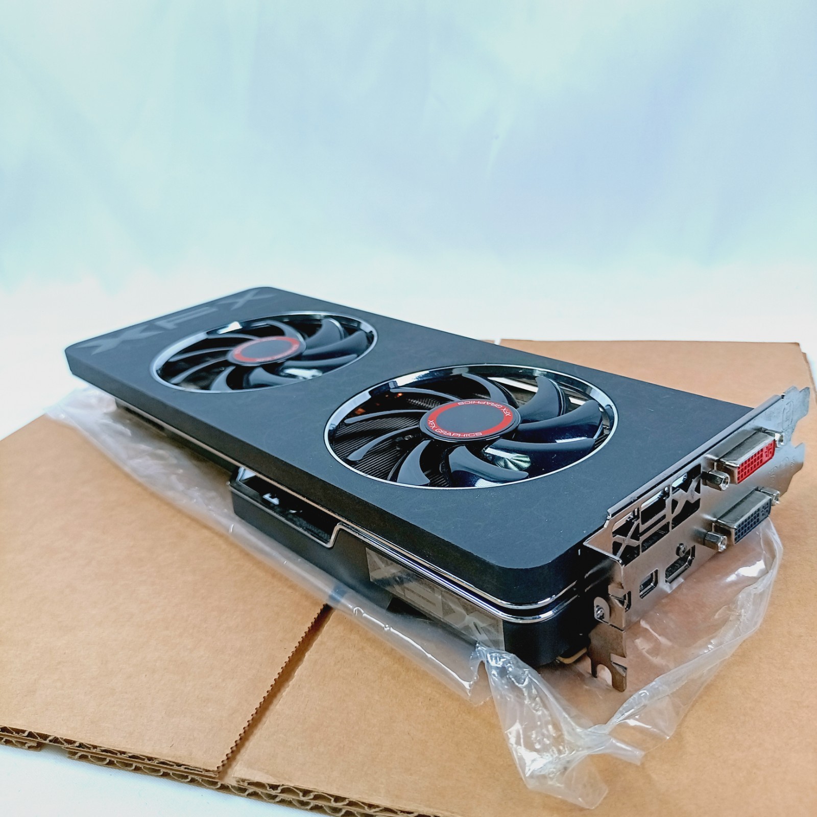 XFX Radeon R9 280X DD 3GB GDDR5 Graphics Card GPU PCIe