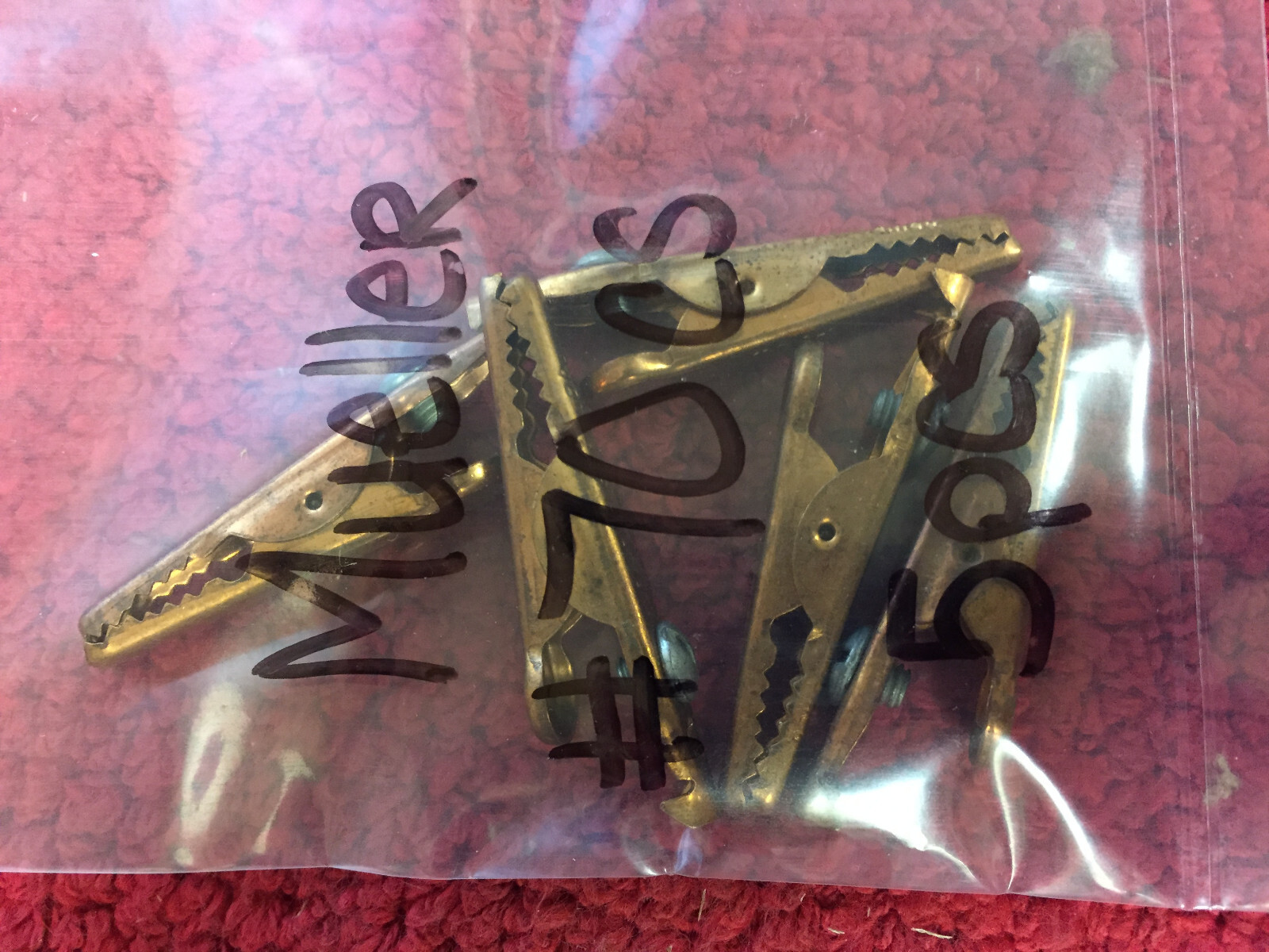 BU-70CS MUELLER ALLIGATOR CLIPS 5 PCS