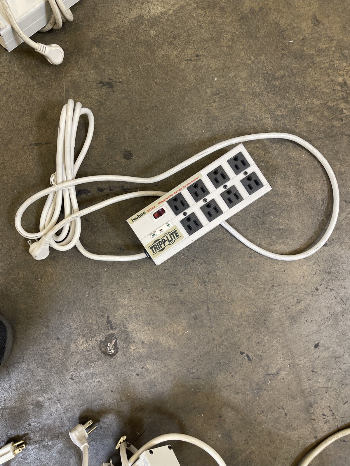 TRIPP LITE ISOBAR ULTRA Surge Protector Strip 8 Outlet Gray