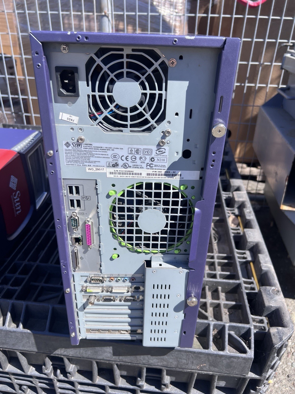 Sun Microsystems Sunblade 2500 ( READ BELOW )
