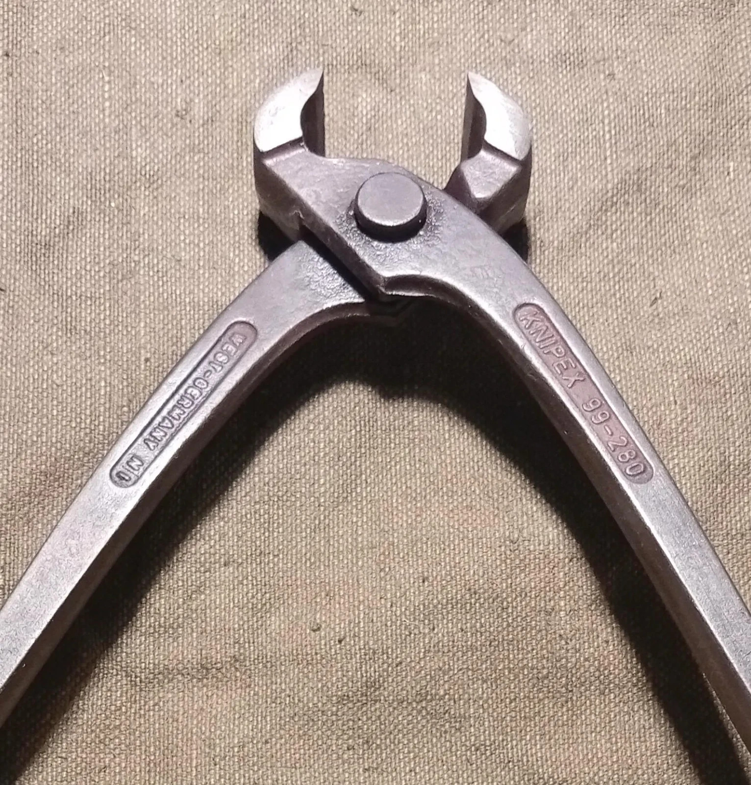 Vintage Wire Cutters, Eastern Block, East Germany Tool, Eastern Block Wire