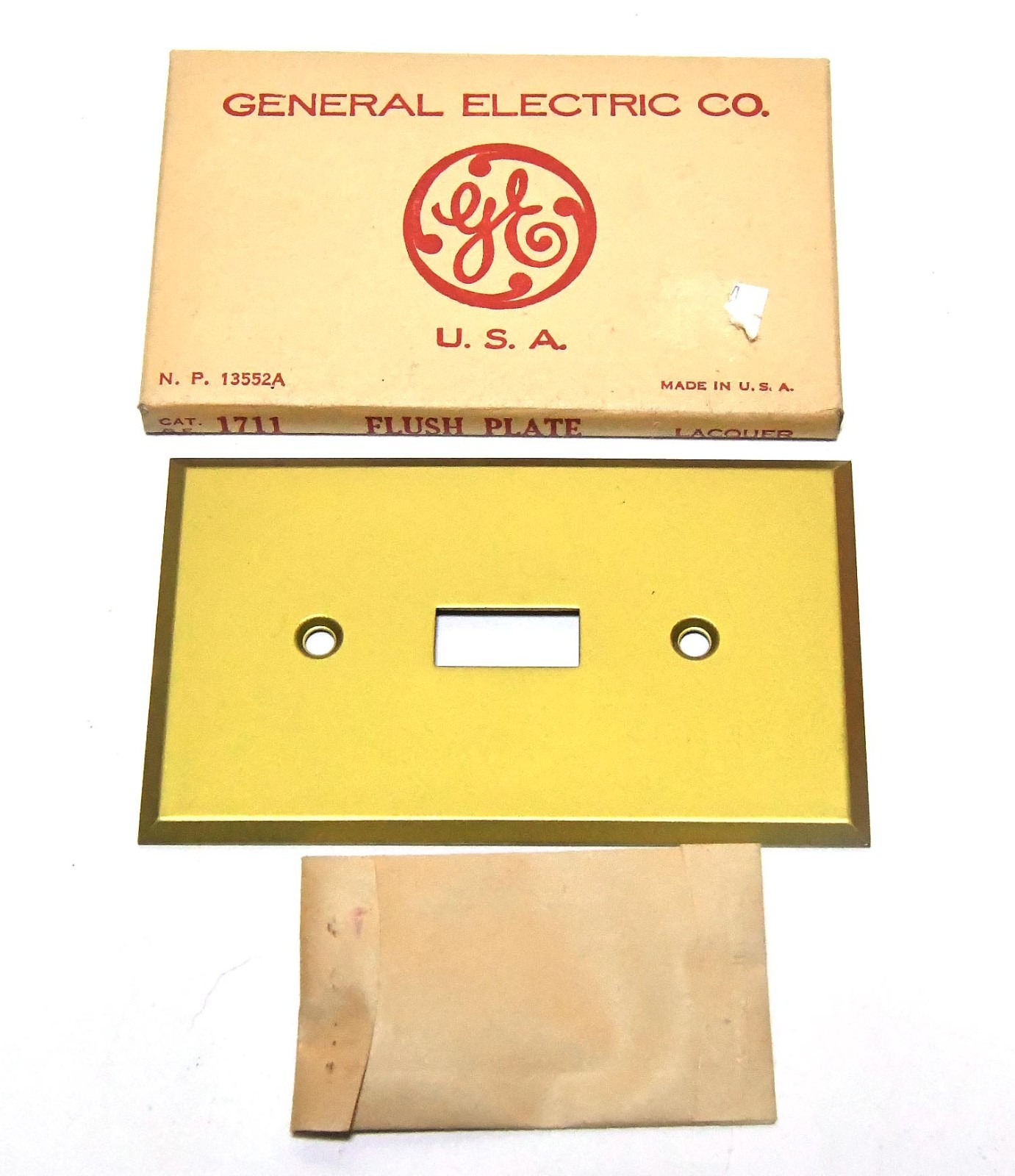 VINTAGE NOS GE SINGLE BRASS COVER SWITCH PLATE
