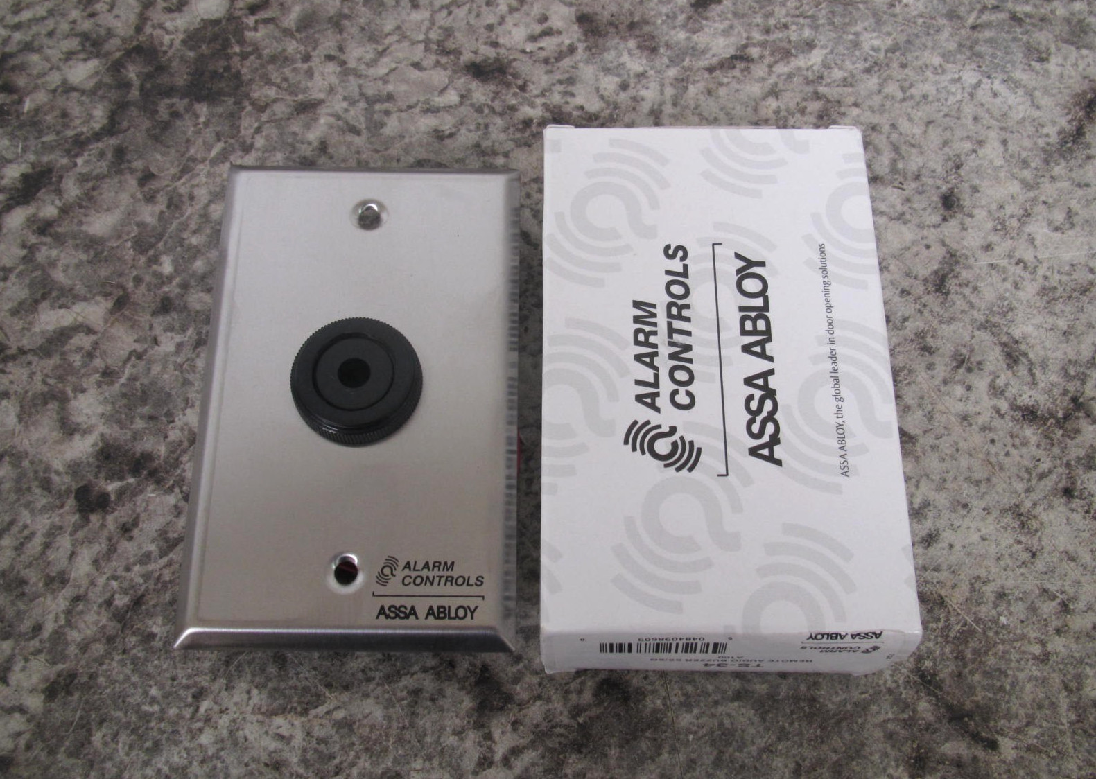 New Alarm Controls / Assa Abloy TS-34 SS/SG A100 Wall Mount Remote Audio Buzzer