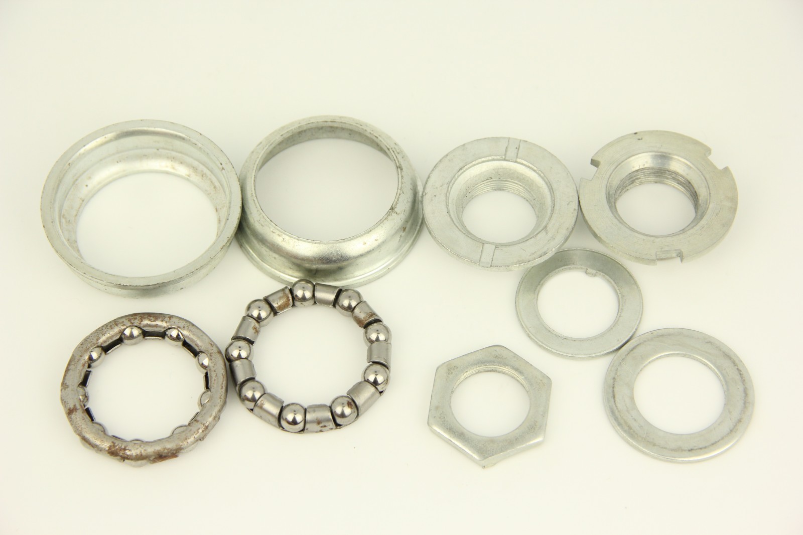Old School Vintage BMX Bottom Bracket FOR One Piece Crank Set Black 24TPI