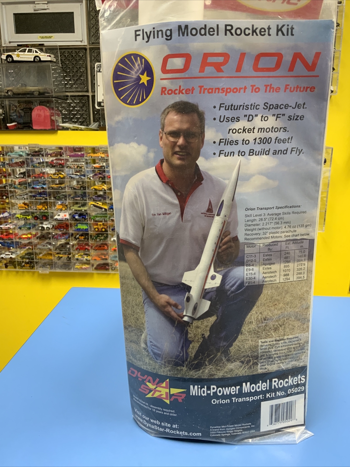 NEW DYNASTAR ORION MID POWER FLYING MODEL ROCKET