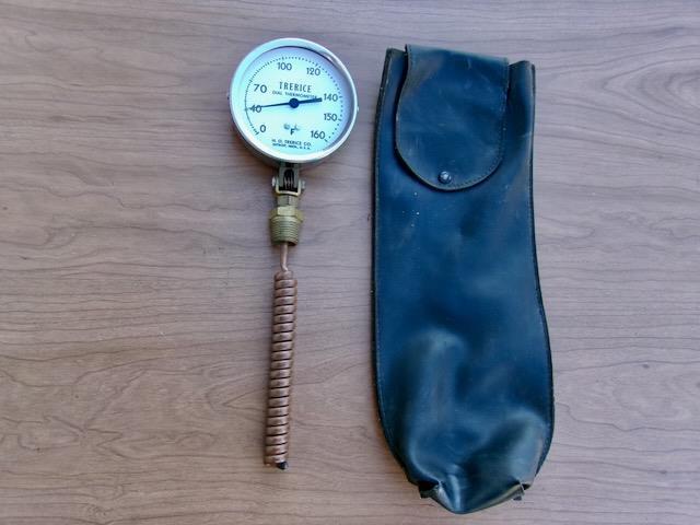 TRERICE DIAL THERMOMETER 0-160 WITH POUCH MADE IN DETROIT