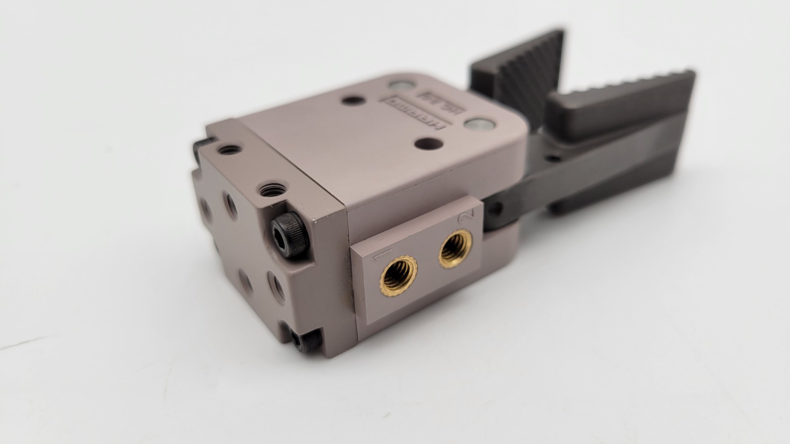HARMO SPRUE GRIPPER MODEL# HC20-BPX