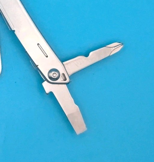 LEATHERMAN WINGMAN MULTI-TOOL! FAST SHIPPING!