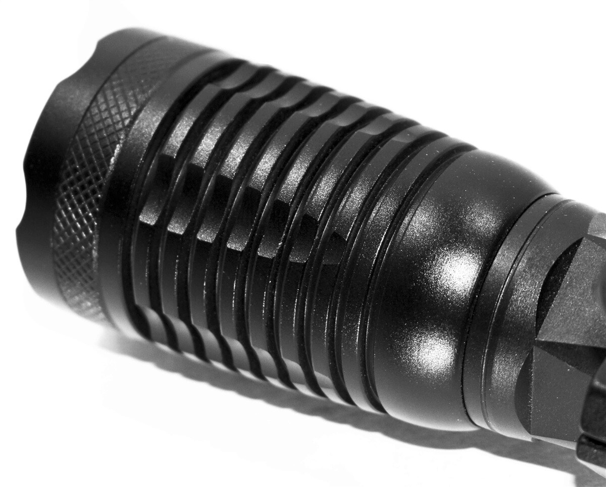 1500 lumen tactical Flashlight Strobe Black Mossberg 500 hunting accessories.