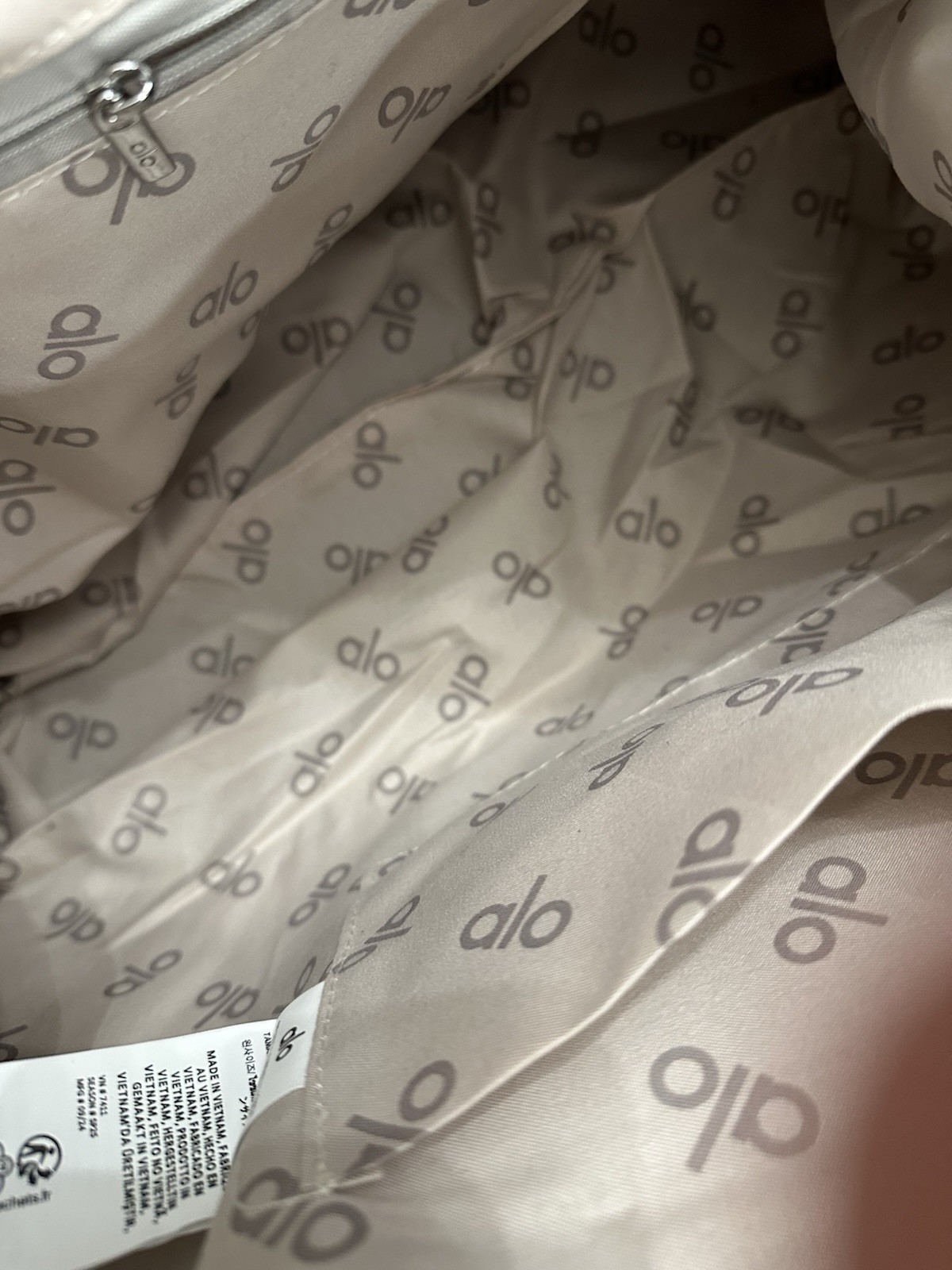 alo Brown Grip tote bag zip Button Closure Adjustable Strap Logo