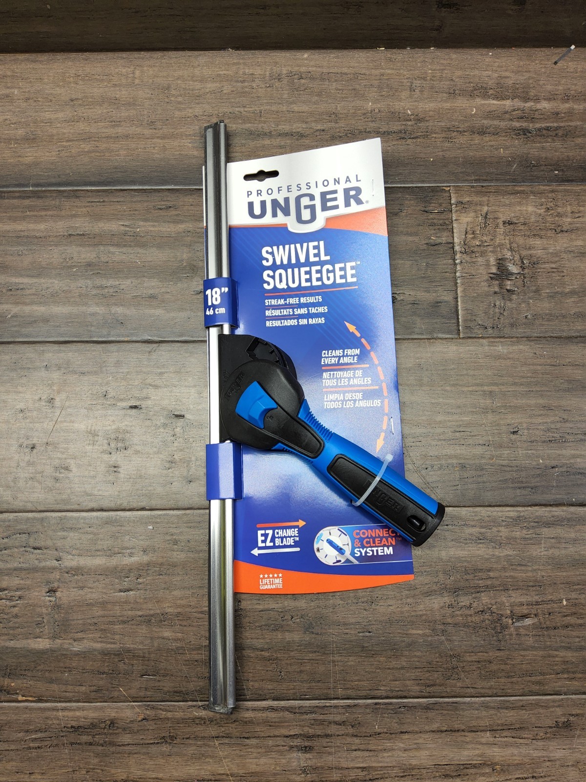 Professijnal Unger 18 in. Swivel Window Squeegee