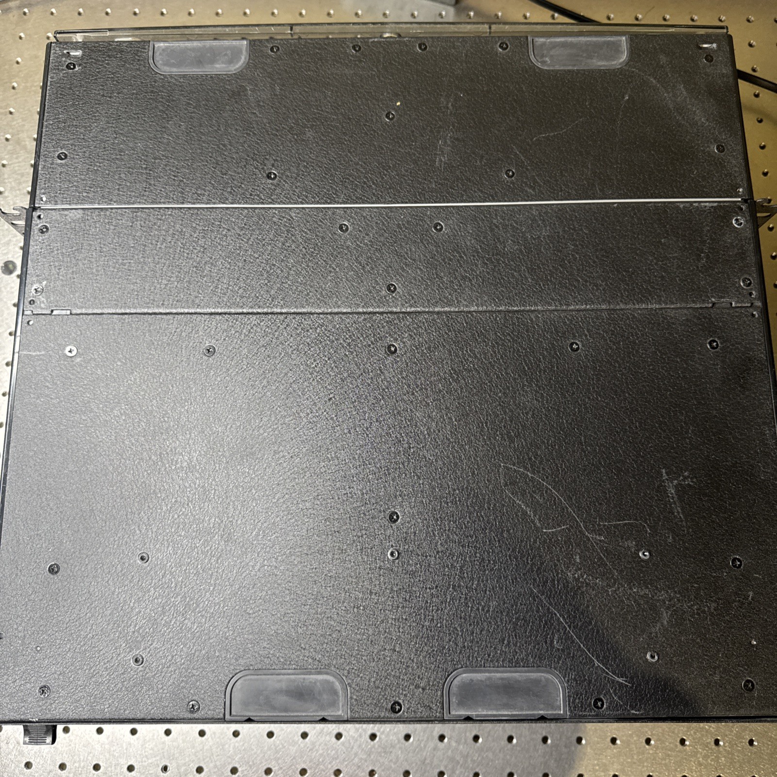 Corning CCH-04U Fiber Distribution Panel 4RU 12 Position Empty