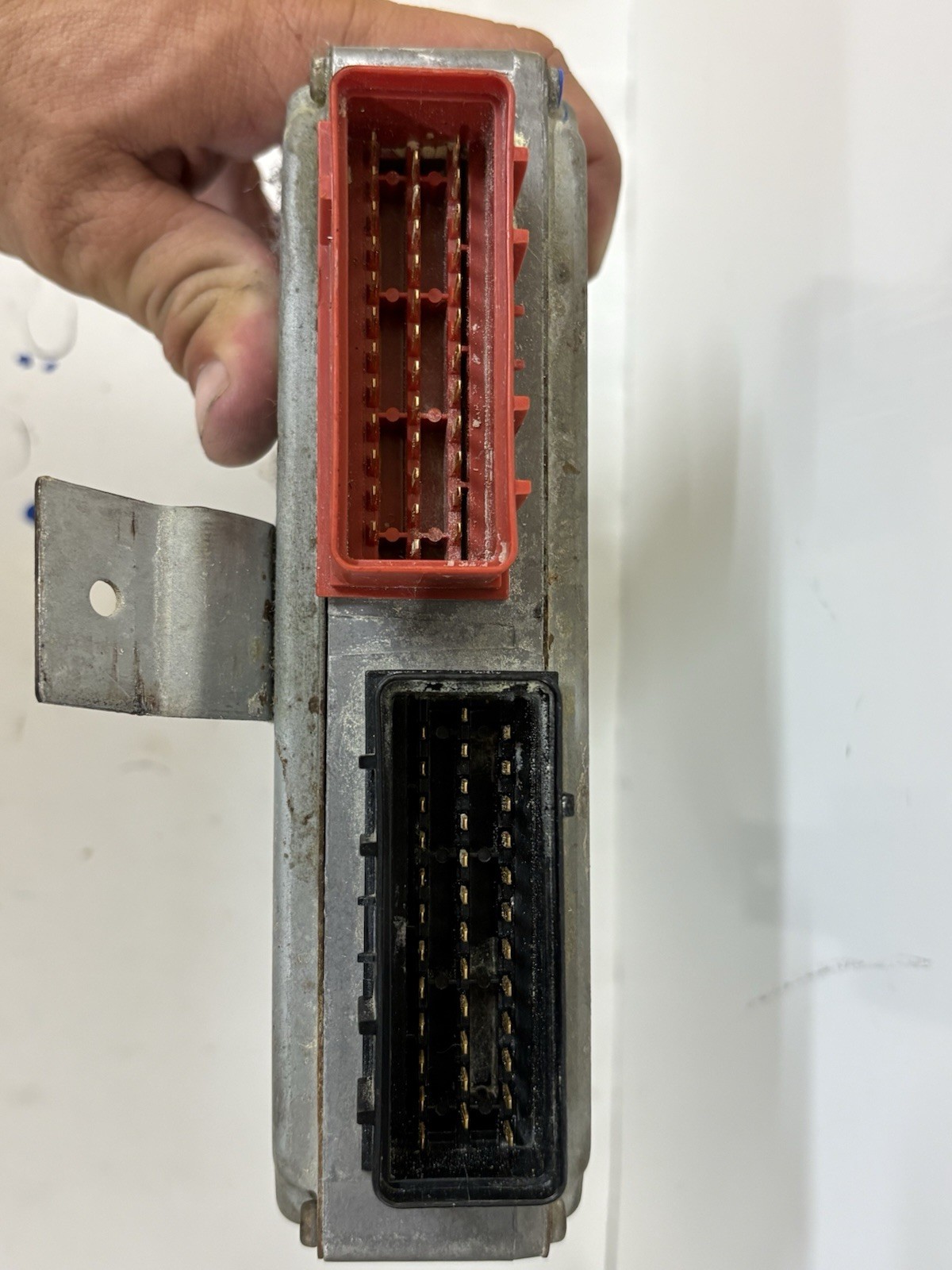 1995-1997 JAGUAR XJ6 ENGINE CONTROL MODULE OEM PN-LNA1410VK