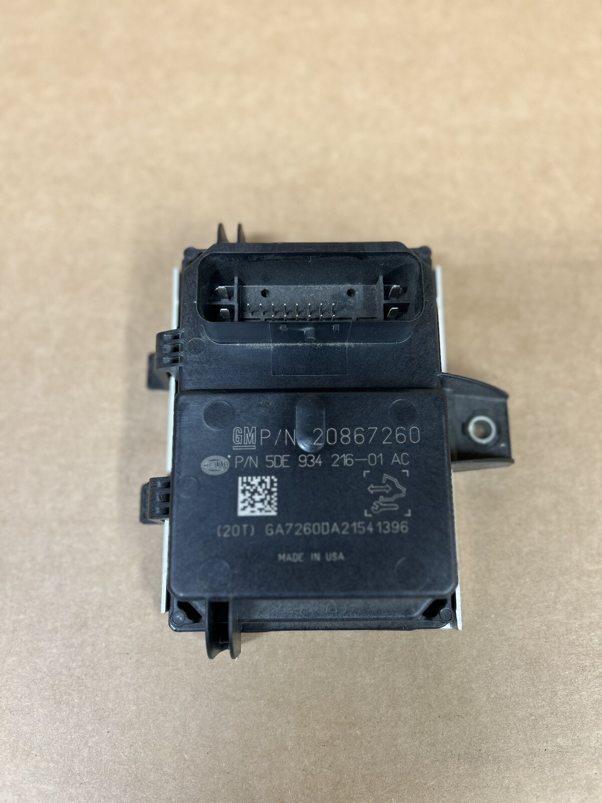 NEW OEM GENUINE GM FUEL PUMP CONTROL MODULE 20867260