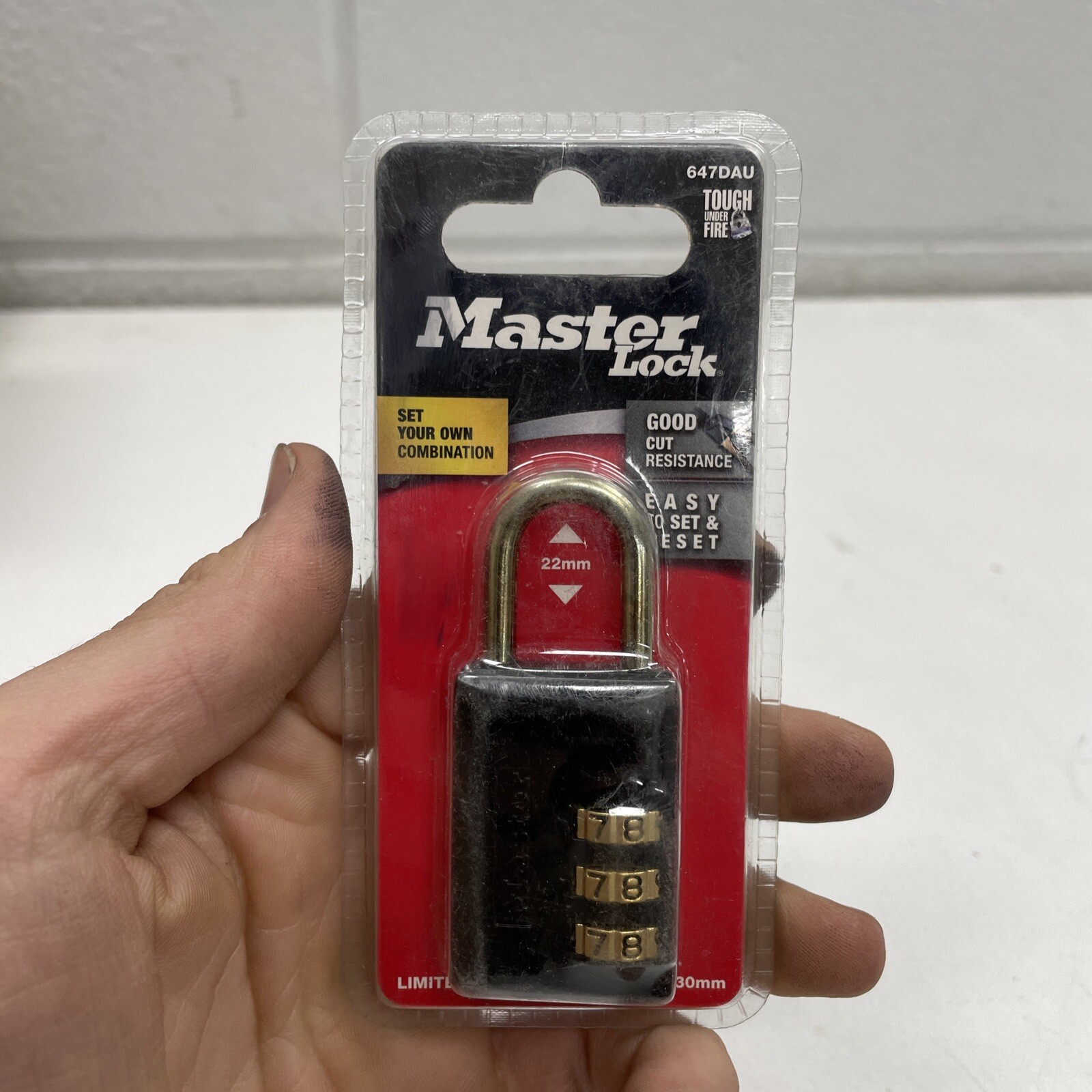 ORIGINAL NEW Master Padlock Lock Series Combination Luggage 30mm 647DAU