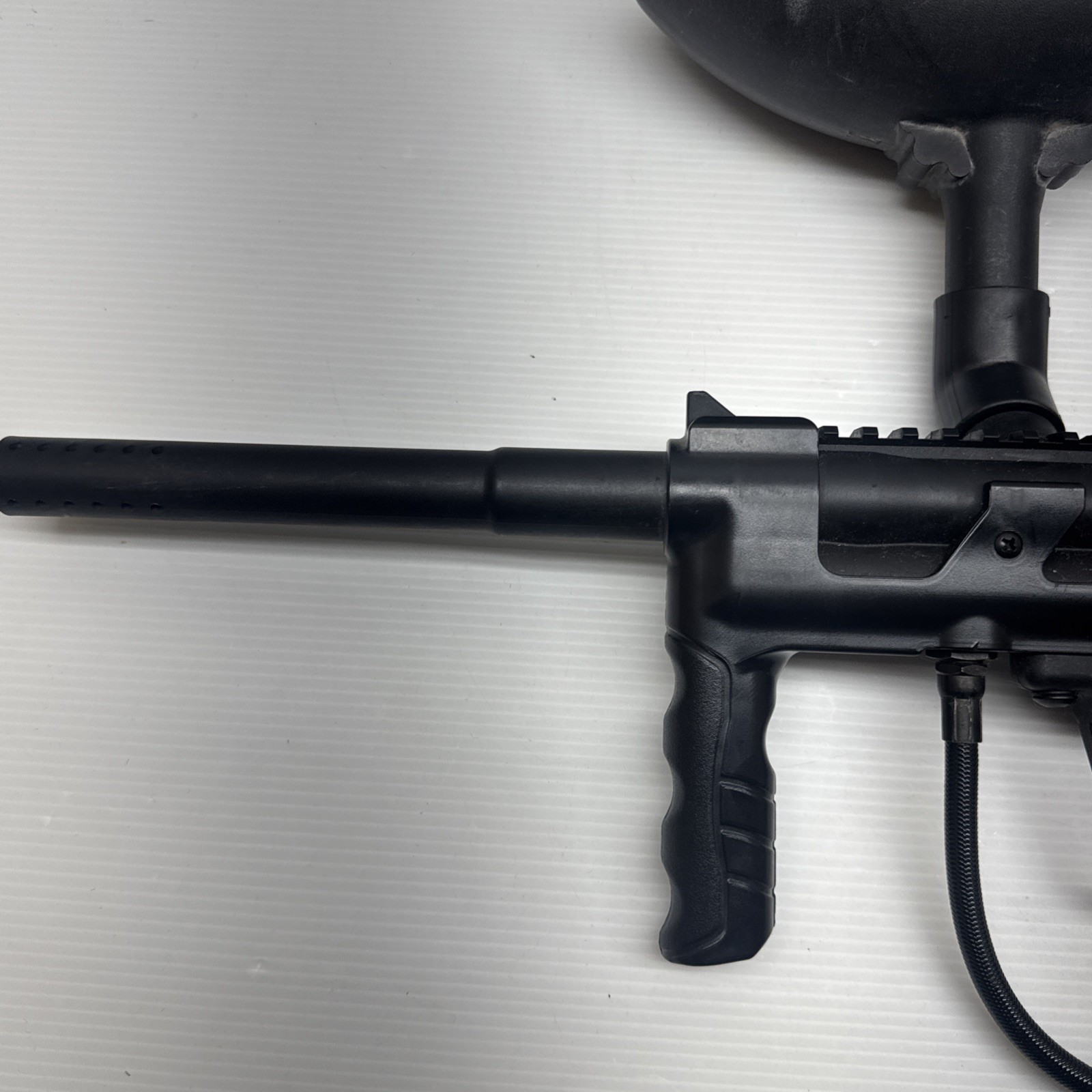 JT Outkast Paintball Gun Black With Hopper (READ)