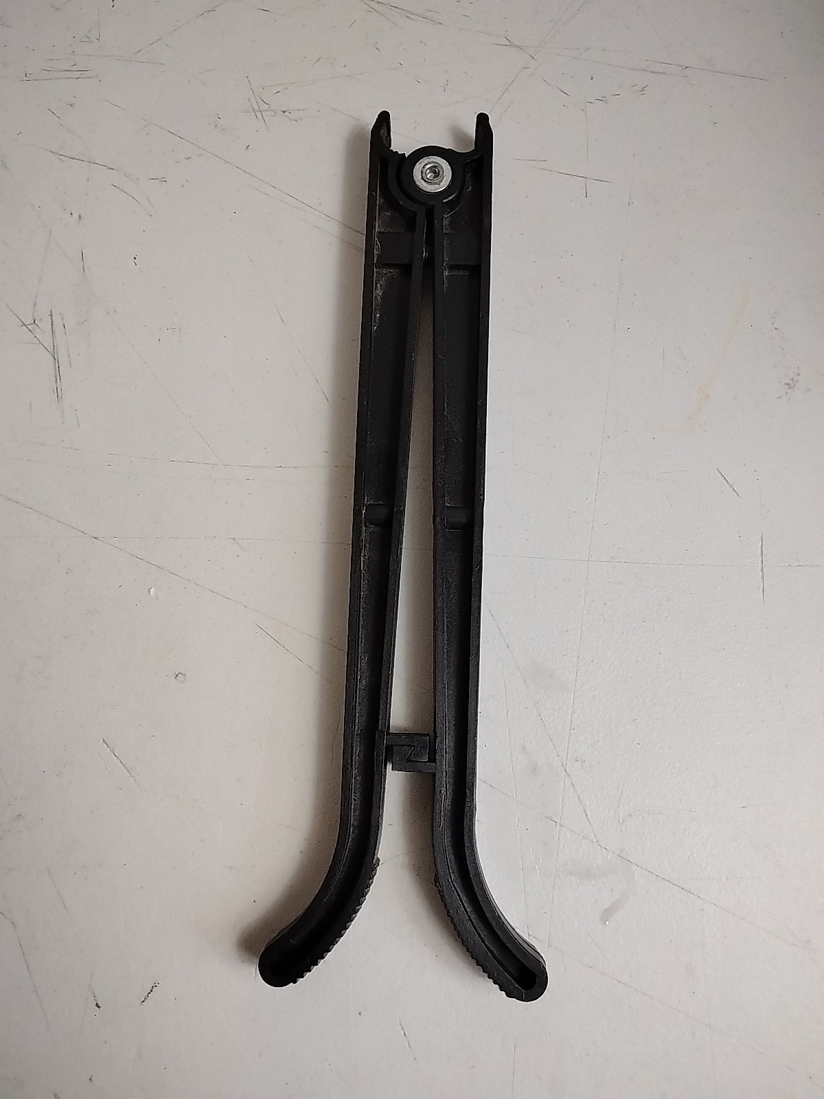 Universal Barrel Bipod Hard Plastic