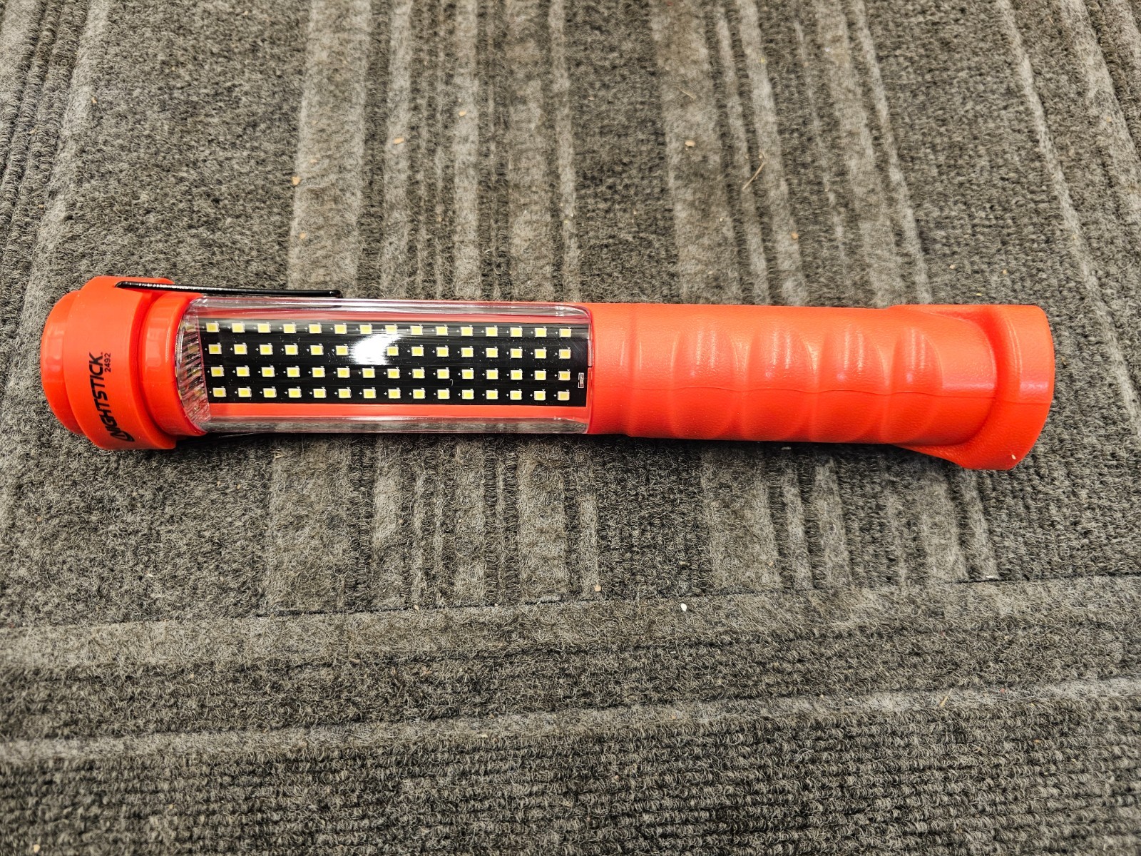 NIGHTSTICK NSR-2492 Multi-Purpose Rechargeable Dual-Light Work Light