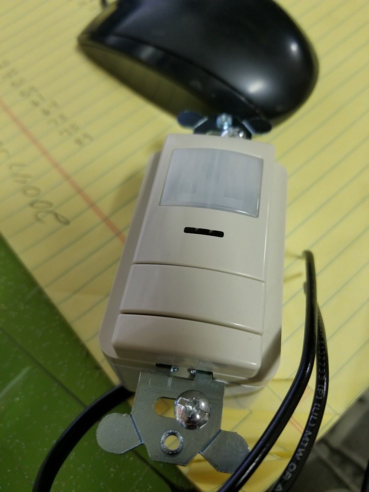 WSX PDT AL (ALMOND) 120/277v Wall Sensor Switch Passive Dual Technology (NIB)