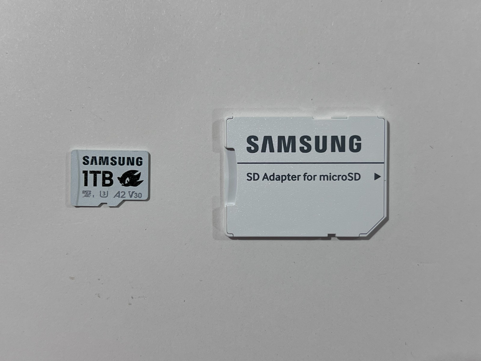 Samsung PRO Plus Sonic The Hedgehog  1TB microSDXC  /w adapter MB-MD1T0SA/LC1