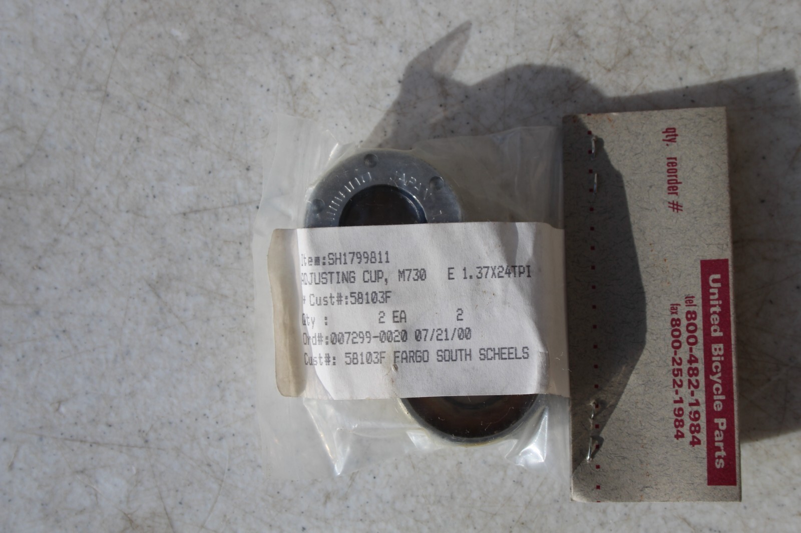 PAIR (2)  NOS Shimano XT M730 ADJUSTING Cup Bottom Bracket 1.37x24 PARTS