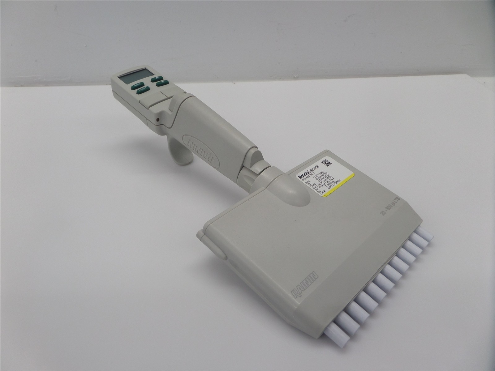 Rainin EDP3 Plus 20-300µL LTS 12-Channel Digital Pipette - No Adapter Or Stand