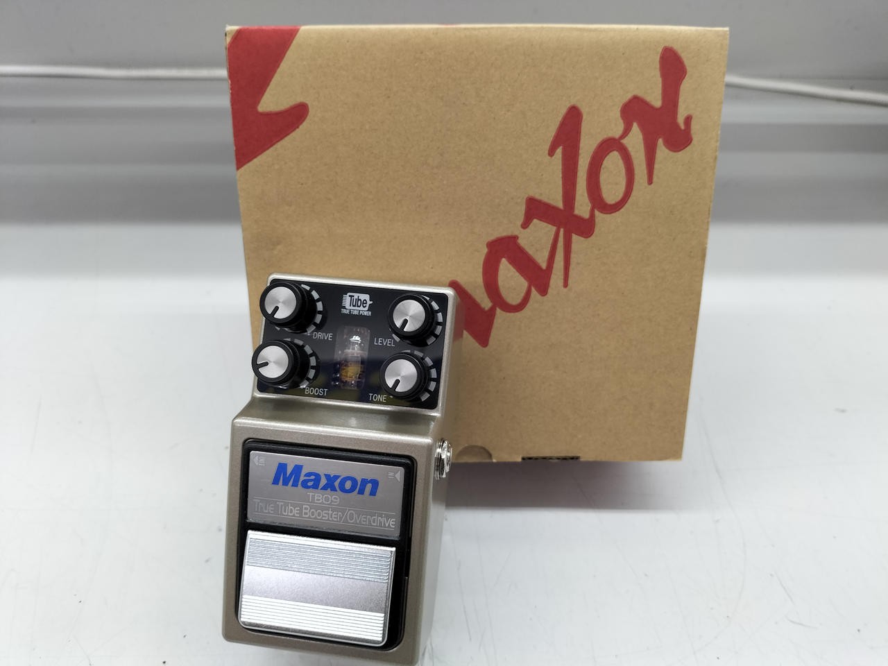 Maxon TB09 True Tube Booster Guitar Effects Pedal Box Adapter Preowned Japan