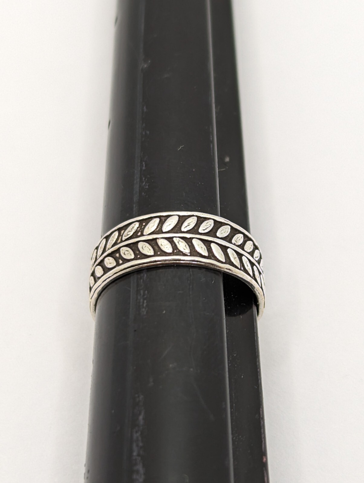 Sterling Silver Toe Ring. Vine With Leaves Design. Adjustable Size. 925 Silver