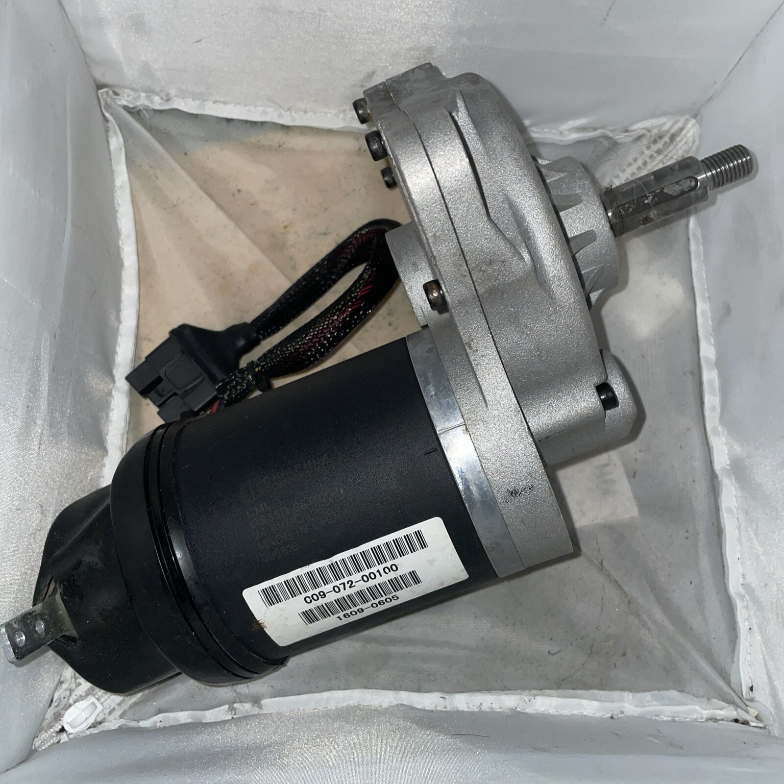 Used Motor And Brake Assembly For A Drive Titan Powerchair C09-072-00100 CPA66