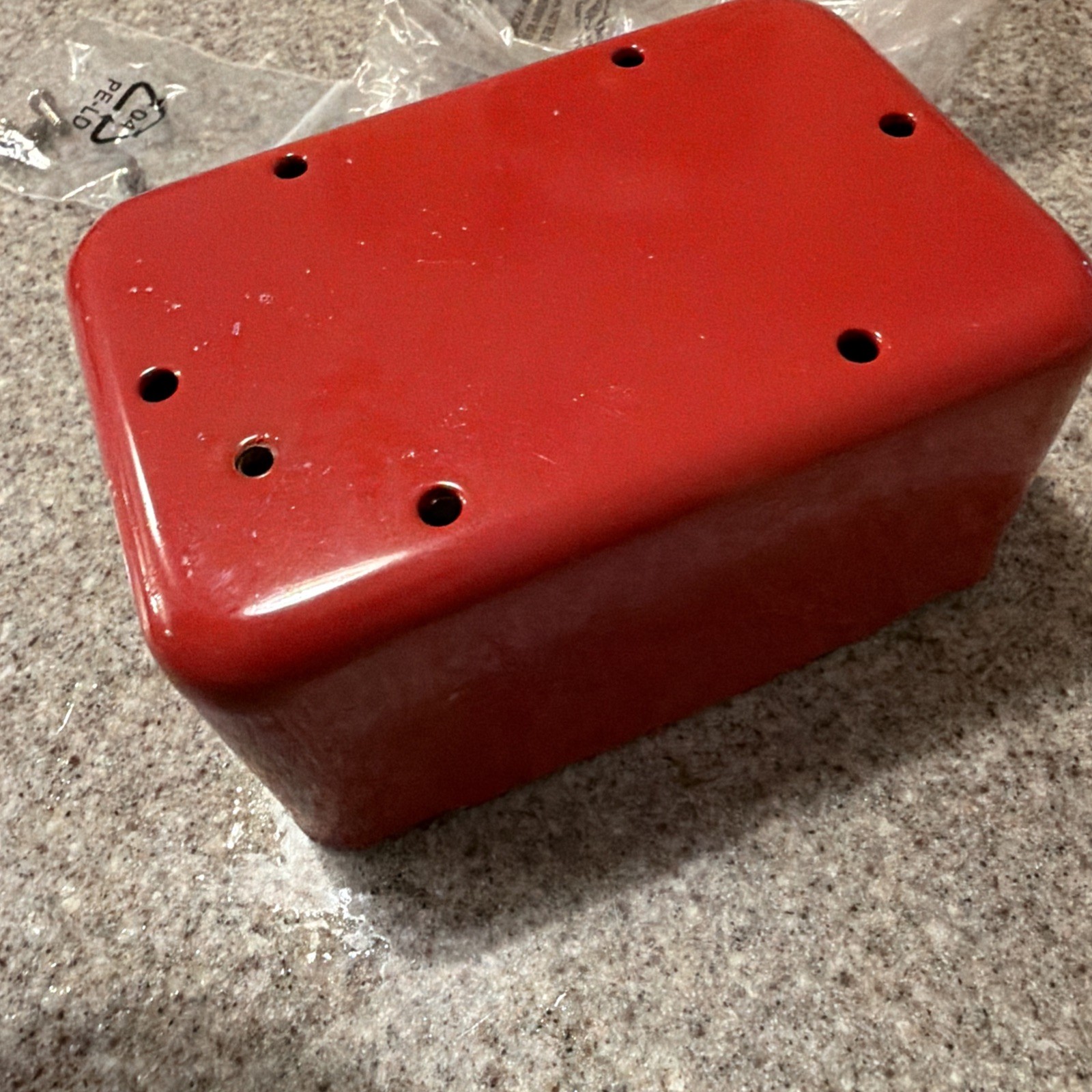 UNBRANDED RED METAL SGB - 32S-H - SURFACE MOUNT