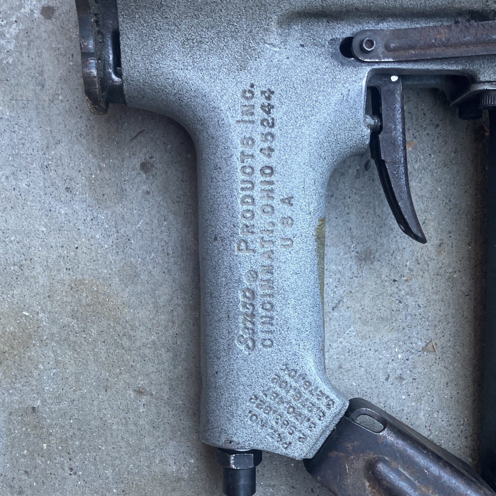 Senco PW Pneumatic Upholstery / roofing Stapler