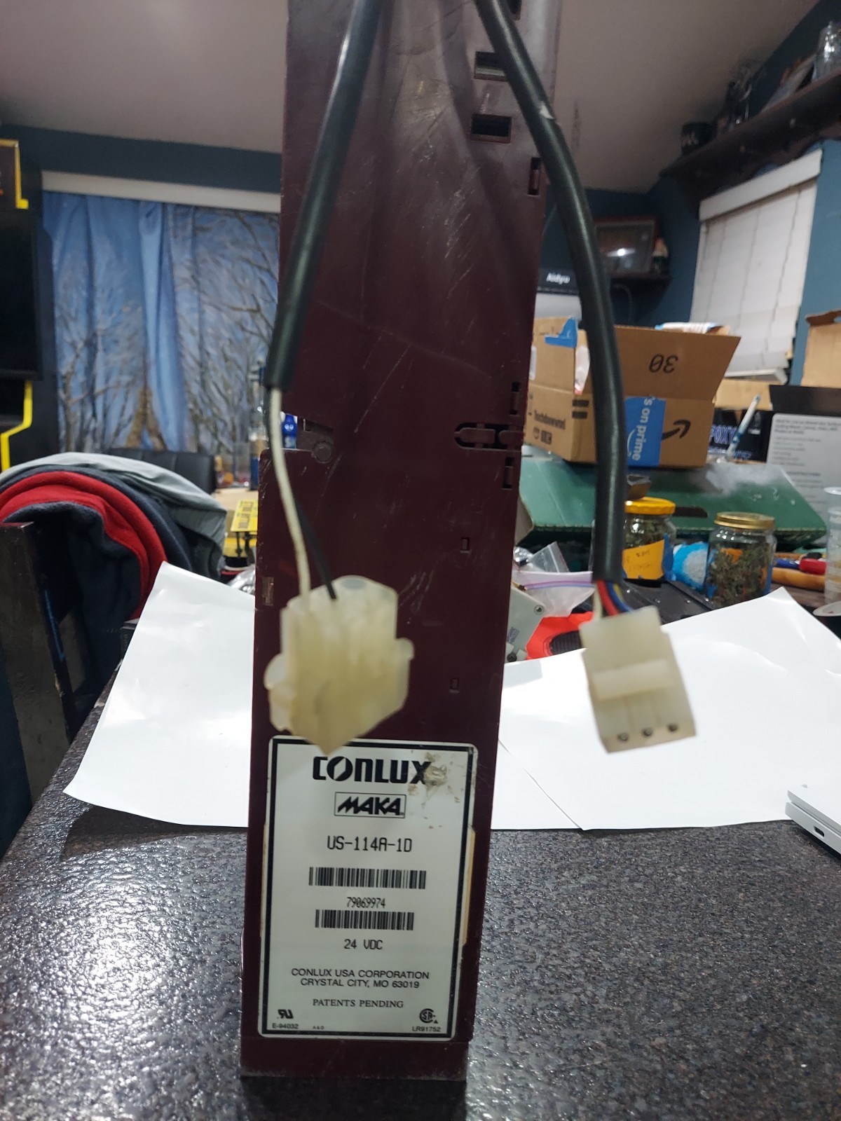 CONLUX US-114A-10 24vdc changer for soda Snack arcade setup