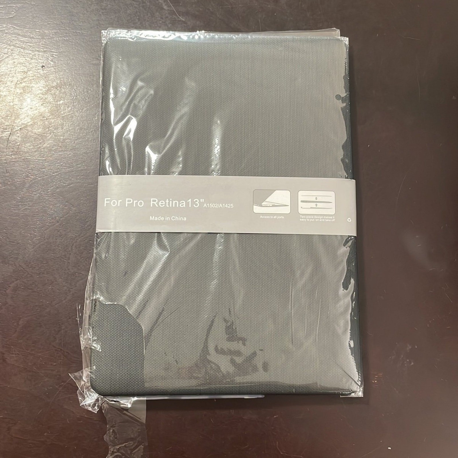 MacBook Pro Retina 13” black shell