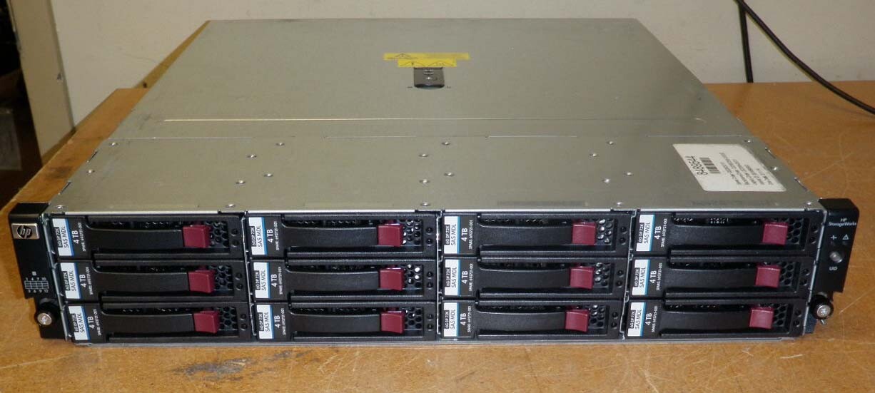 HP Storageworks D2600 Disk Array-48TB-12x 4TB 7.2K SAS-Rails