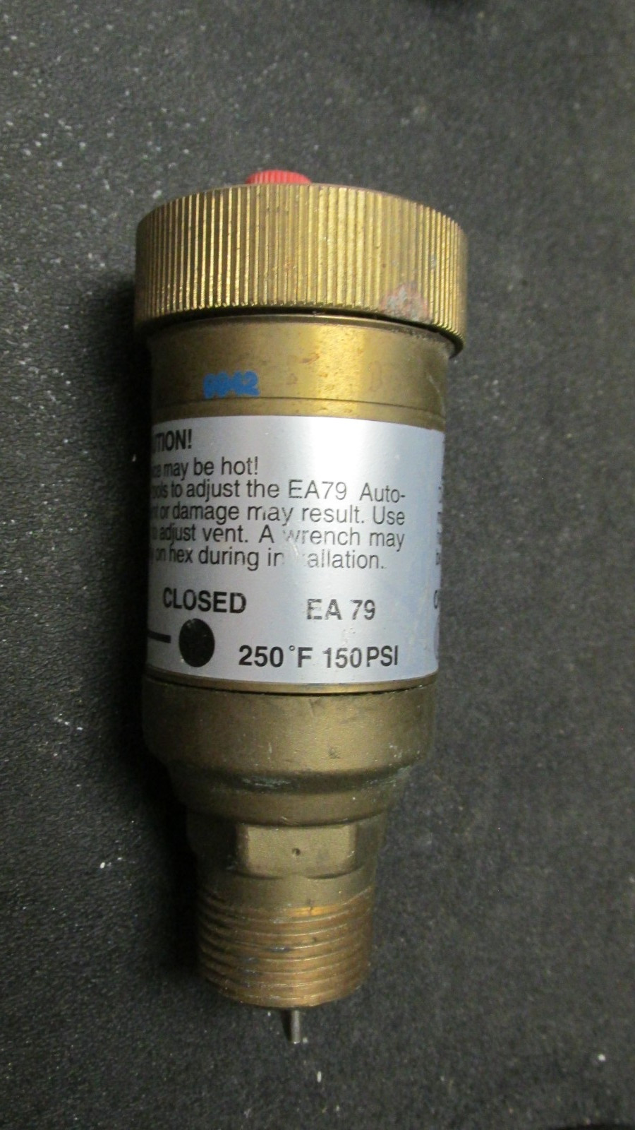 NEW Honeywell EA122A1002 Automatic Air Vent 1/8 " 90 PSI 230 F,  WG-31