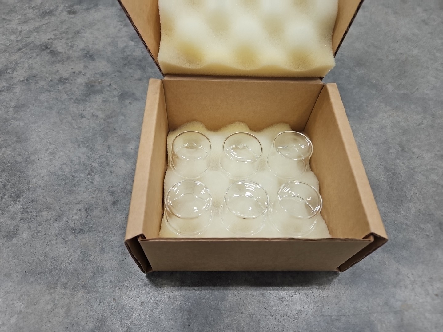 Varian Beakers, Set of 6, glass, 25 mL, bulk Part Number 66-100082-00