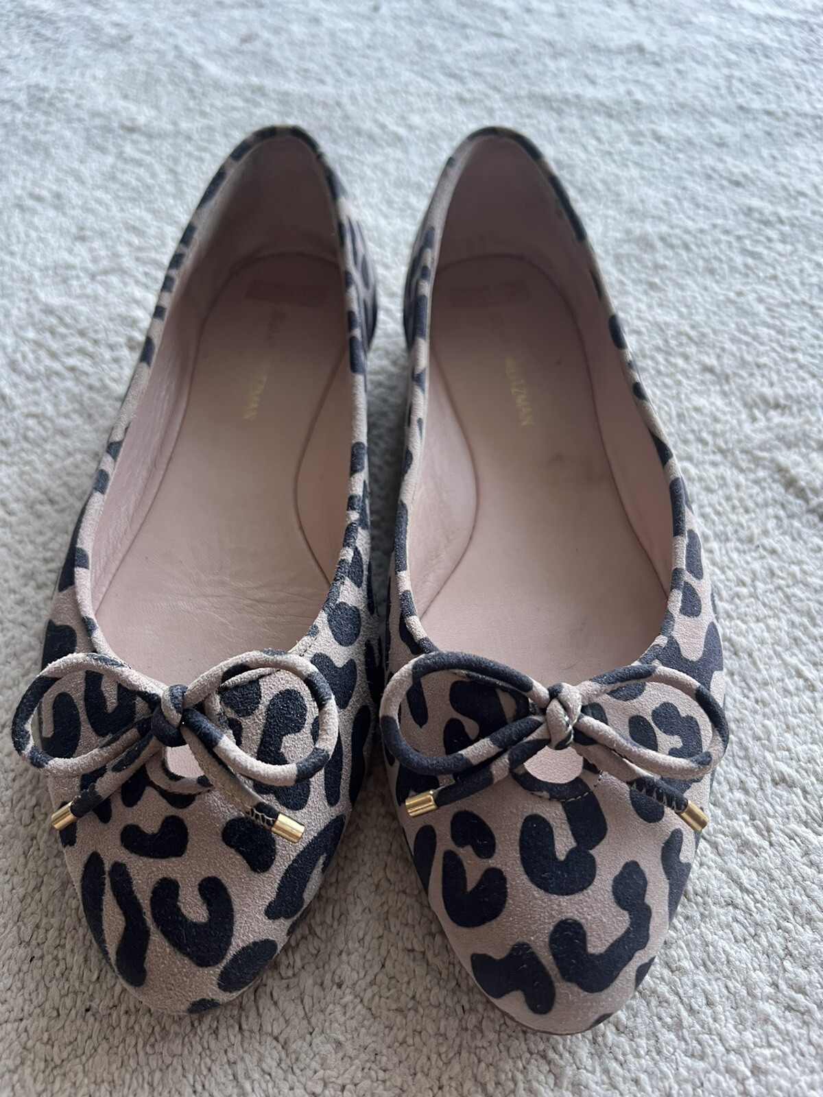 Stuart Weitzman Gabby Flat 36