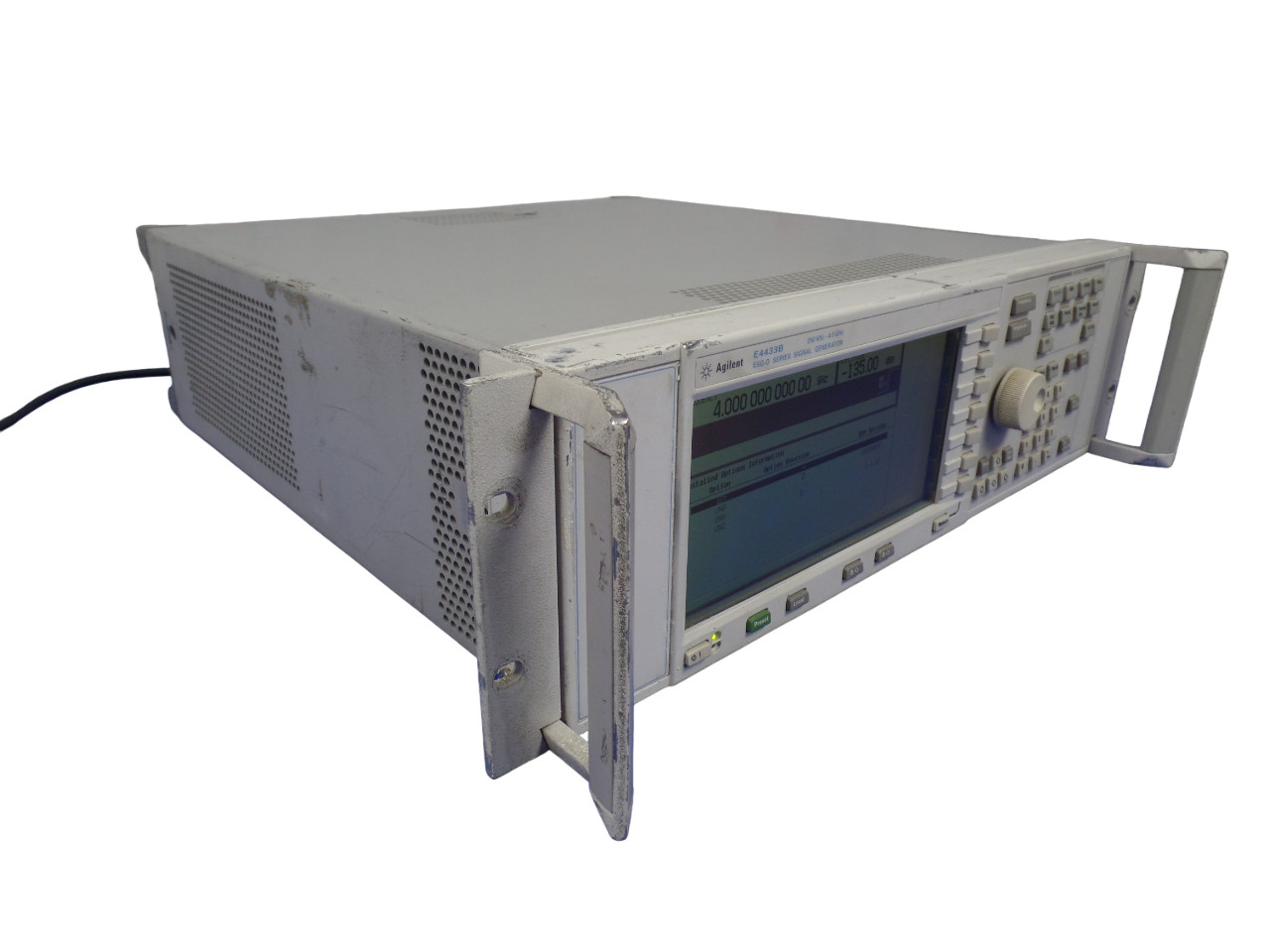 Agilent E4433B 250 kHz - 4.0 GHz ESG-D Series Signal Generator - Free Shipping