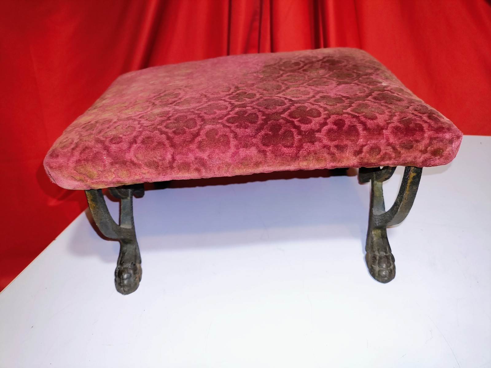 Antique Footstool Ottoman Ornate Cast Iron Base Victorian Deco Nice .