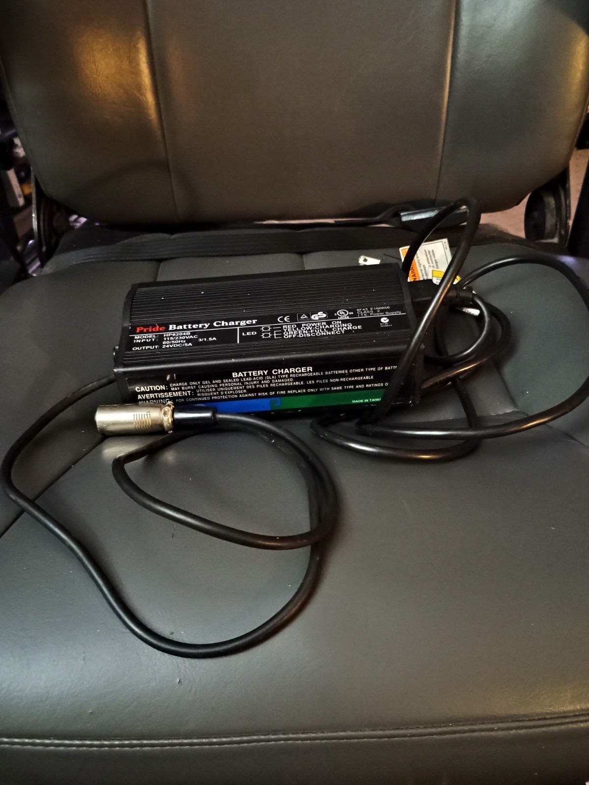 Pride HP8204B 24V 5A Power Wheelchair Mobility Scooter Battery Charger Tested