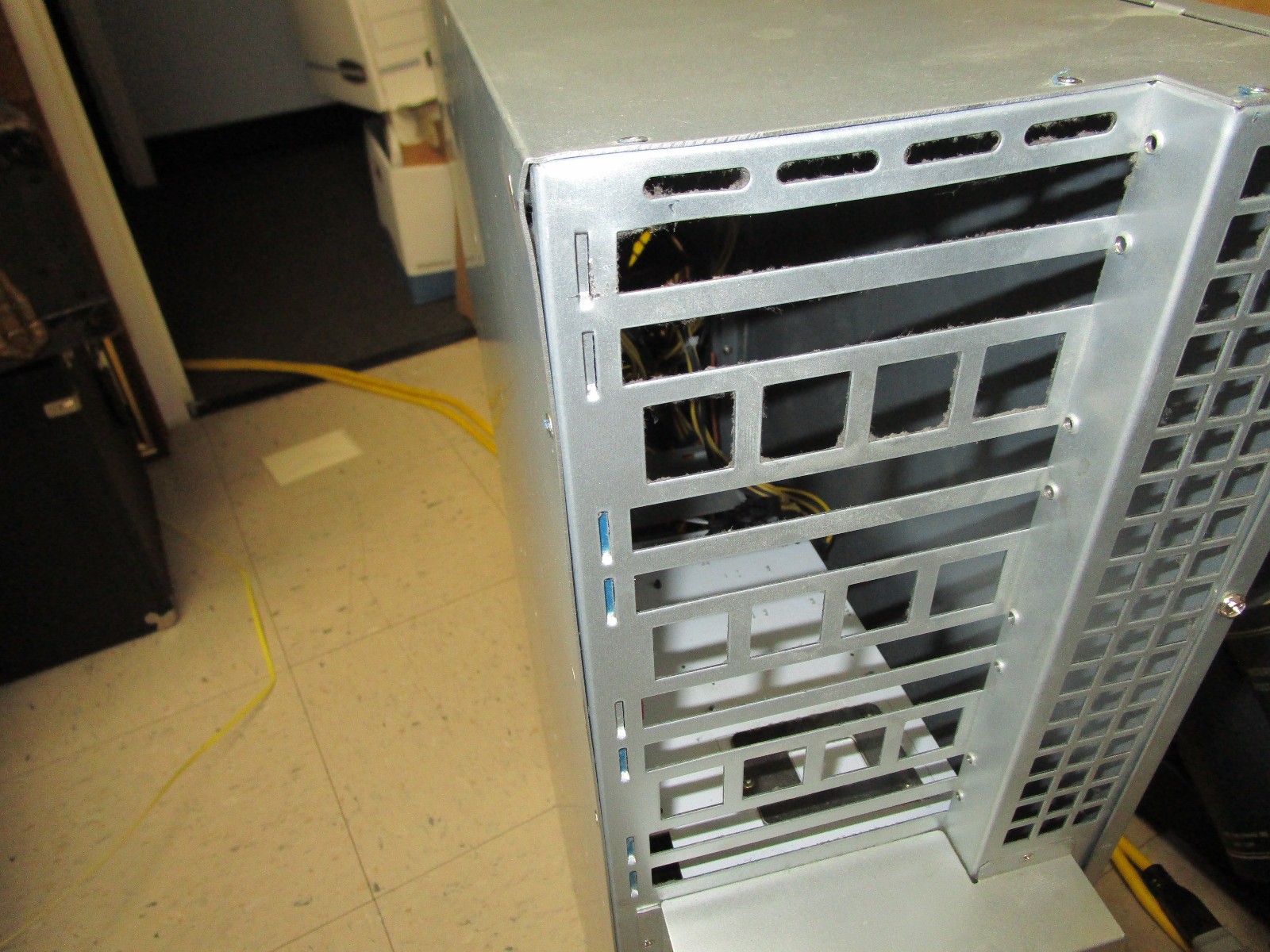 OCTOMINER 8x Ultra Plus Crypto Mining Rig! GPU