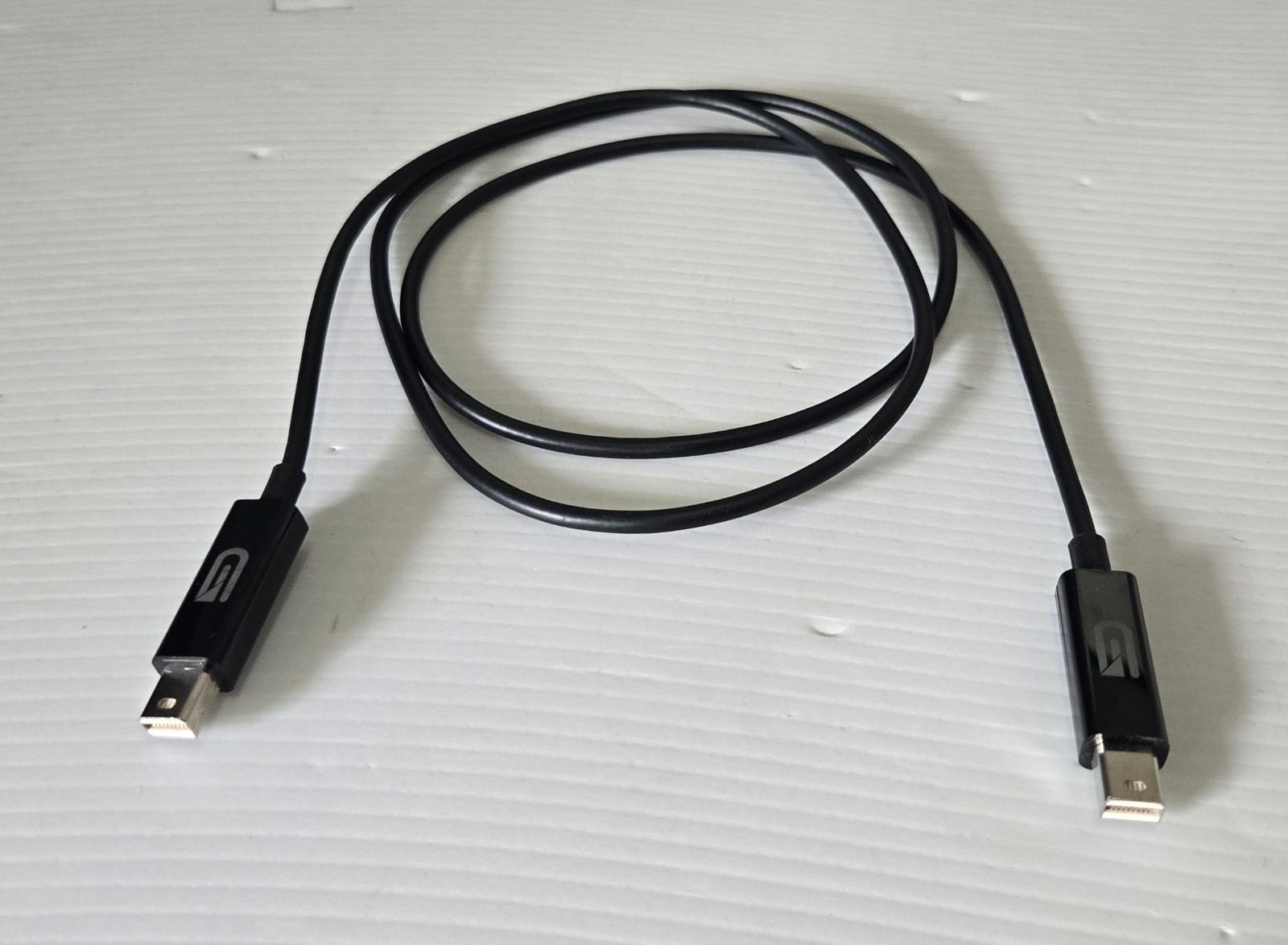 G-Technology Data Transfer Thunderbolt 2 TB2 Cable 3ft Mac Apple