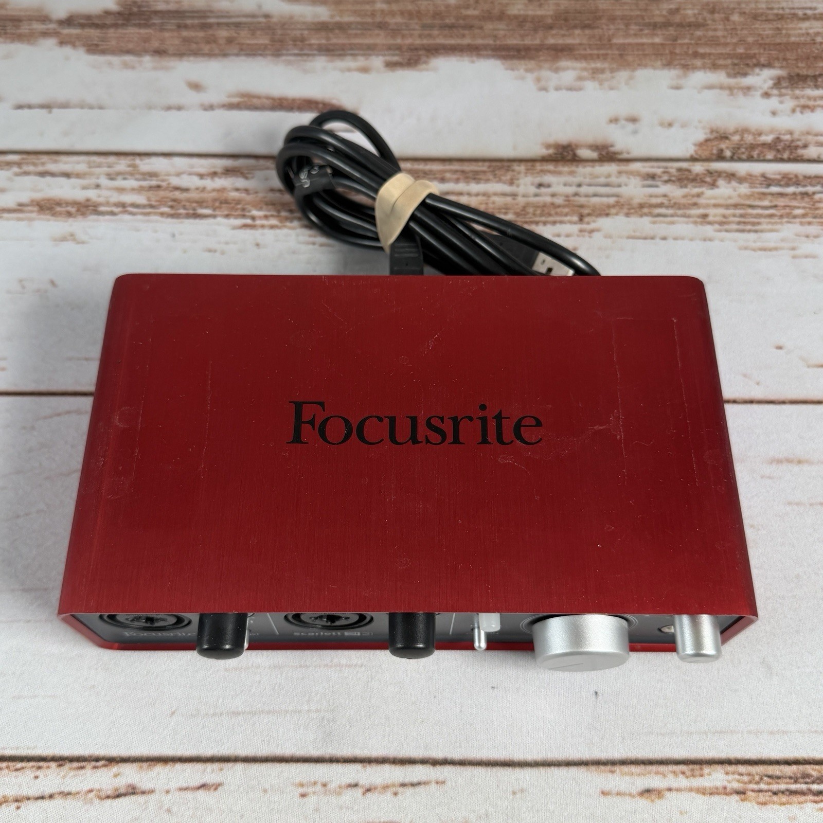 Focusrite Scarlett 2i2 1st Gen USB Audio Interface - No Cable
