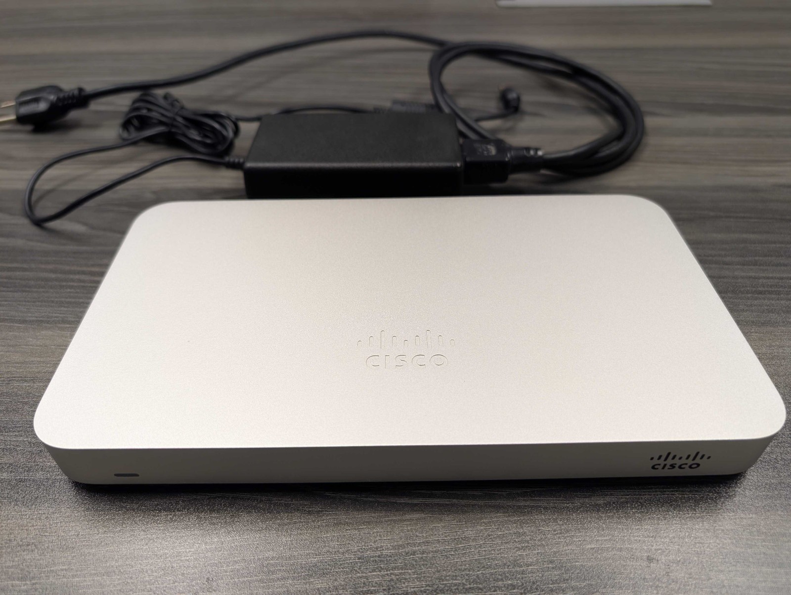 Unclaimed Cisco Meraki MX64-HW Cloud Managed Firewall with Power Adapter