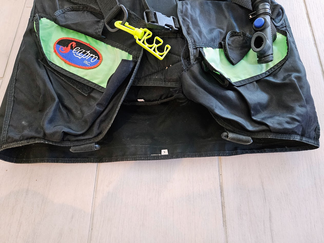 Seapro Inc Scuba Diving BCD Vest Large