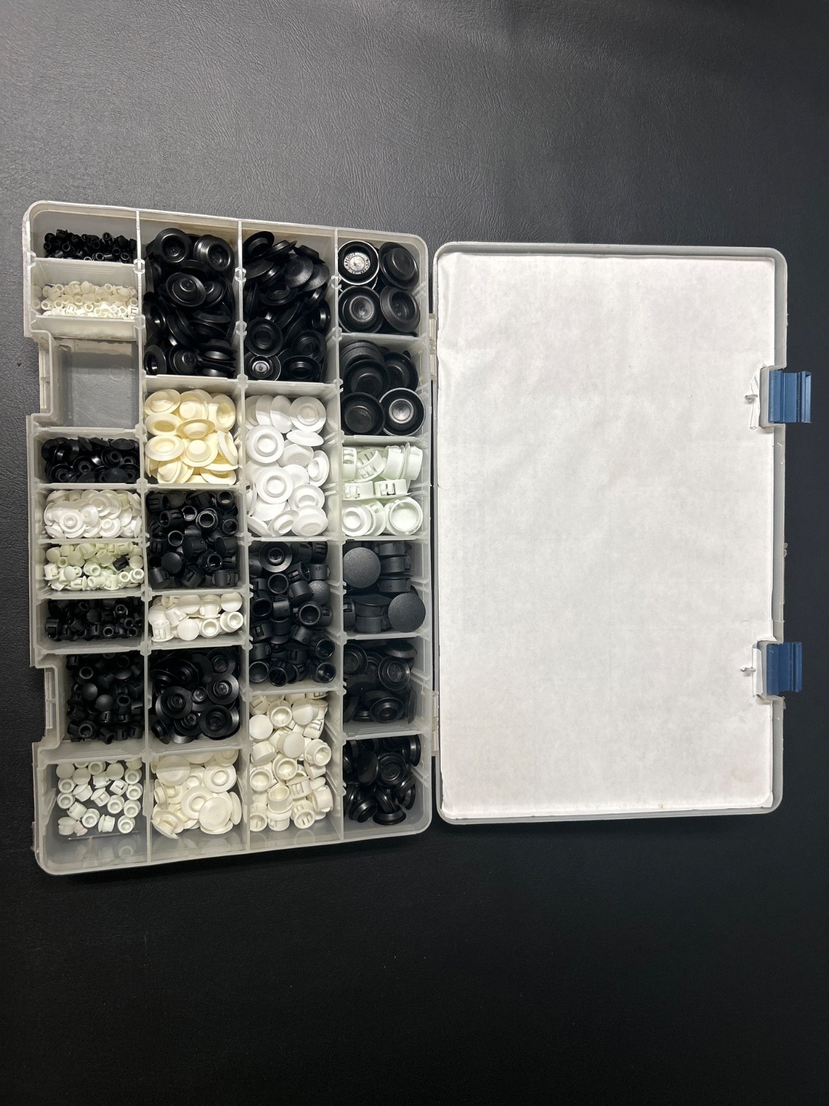 HP-880 Assorted Hole Plug Kit Paintless Dent Repair - Dent Magic Tools