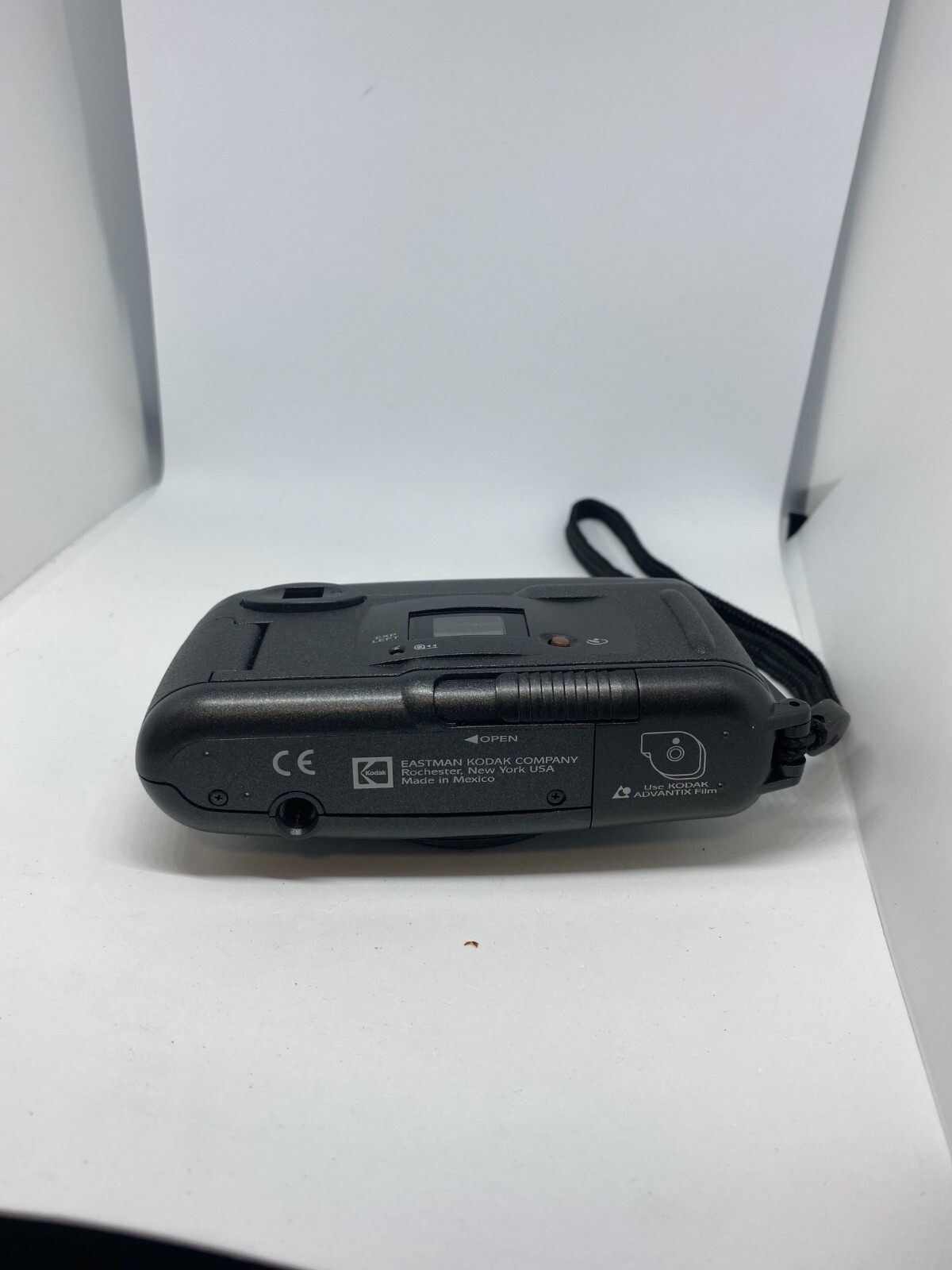 Kodak Advantix 3200AF 25mm Camera With Built In Flash